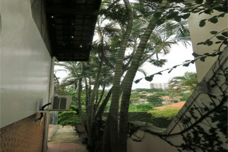 Casa à venda com 4 quartos, sendo 2 suítes, em Jardim Leonor, São Paulo, SP
