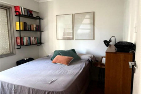 Apartamento 67m² reformado à venda Vila Mariana SP 2 dormitórios 2 banheiros 1 vaga conforto, design e localização privilegiada.