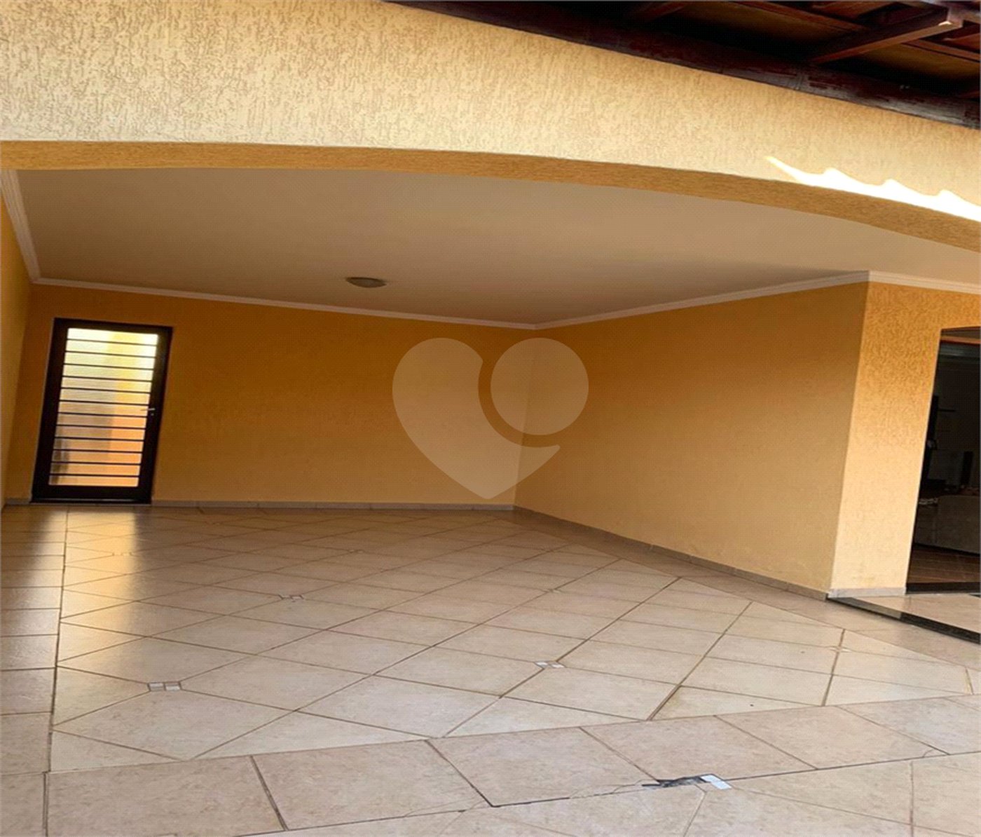 Casa à venda com 4 quartos, sendo 1 suíte, em Jardim Cruzeiro do Sul, São Carlos, SP