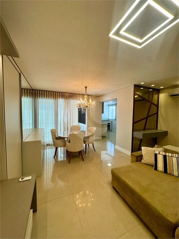 Apartamento no Edifício Bellagio, com 3 dormitórios, sol da manha e na modalidade porteira fechada.