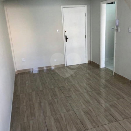 Apartamento à venda-34 m² - Bela Vista