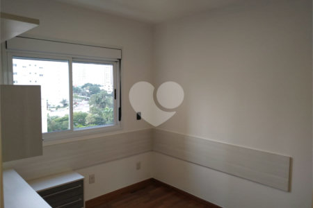 Apartamento 3 suítes, varanda gourmet, 3 vagas em Condomínio Clube na Mooca