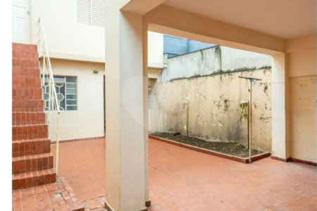 Casa com 150m², 4 quartos, 3 vagas, disponível para locação na Vila Clementino