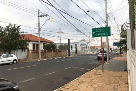 Sala Comercial em Ibaté/SP.