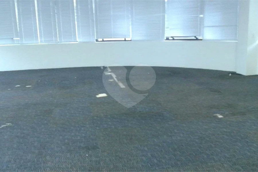 Conjunto comercial na Vila Olimpia