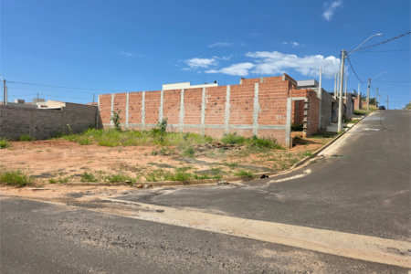 Terreno à venda no Arcoville, de esquina com vista, 260 m²