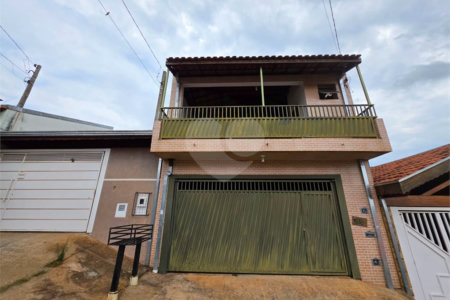 Venda de Sobrado Jardim Medeiros Prolongamento.