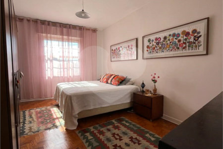 Casa à venda na Vila Monumento - 4 quartos/1 Suíte/1 Vaga
