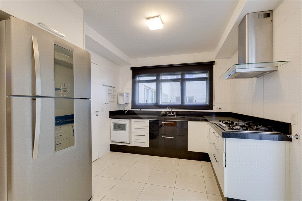 Apartamento para alugar com 4 suítes em Alto da Boa Vista, São Paulo, SP