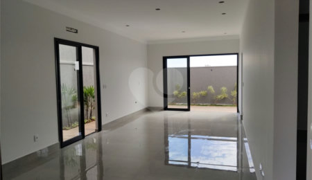 Casa à venda com 3 suítes no condomínio Terras de San Pedro, Ribeirão Preto - SP