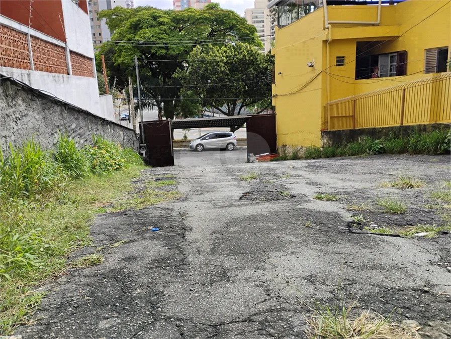 Terreno à Venda na Vila Guarani | 320 m² | 10 x 32 m