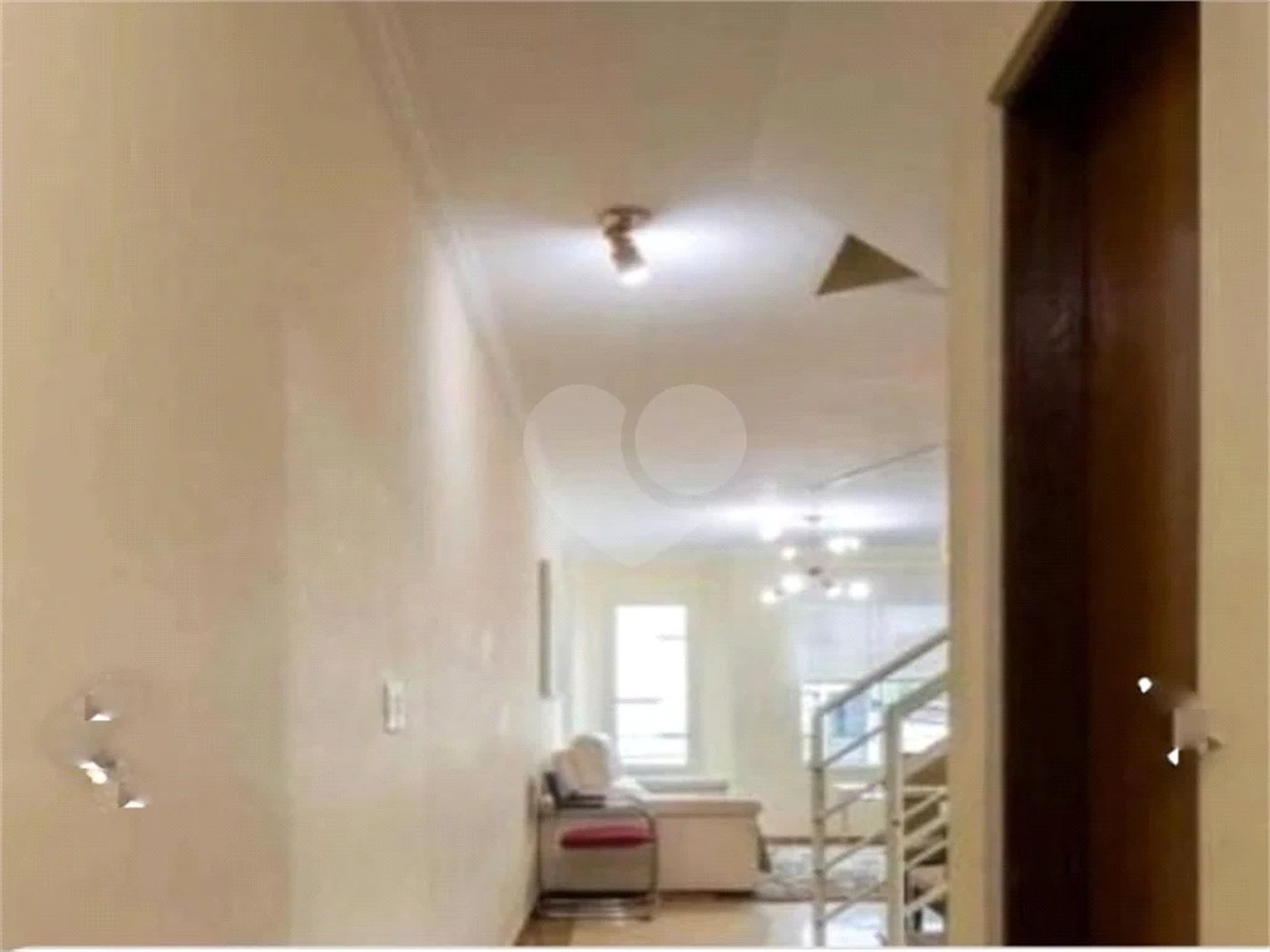 Casa à venda com 3 suítes em Chácara Mafalda, São Paulo, SP