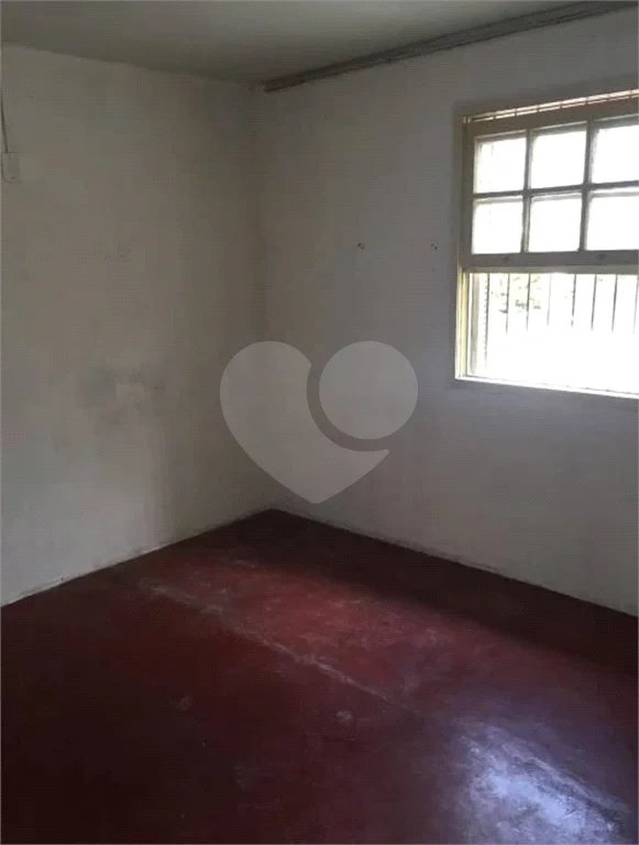 Sobrado com 2 dormitório região na Saúde