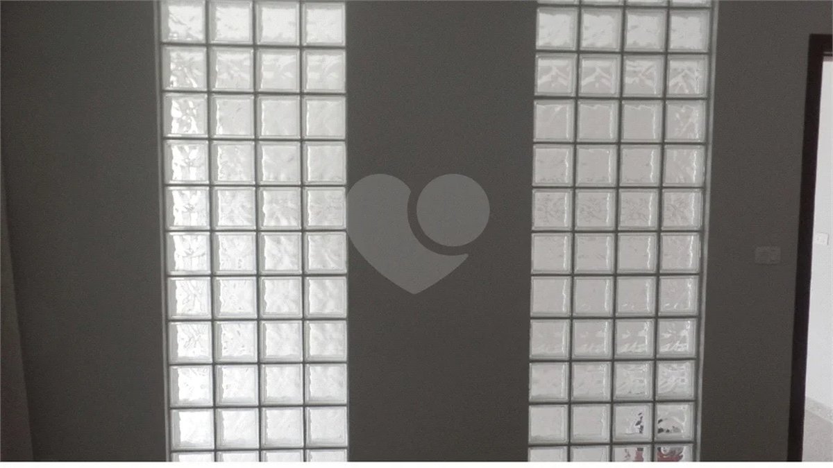 Casa Reformada com 3 Dormitórios (1 Suíte) Próxima ao Aeroporto de Congonhas