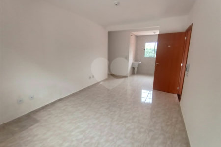 Apartamento à venda no bairro Vicente Nunes em Nazaré Paulista