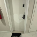 Studio mobiliado em andar alto com lazer completo em Indianópolis
