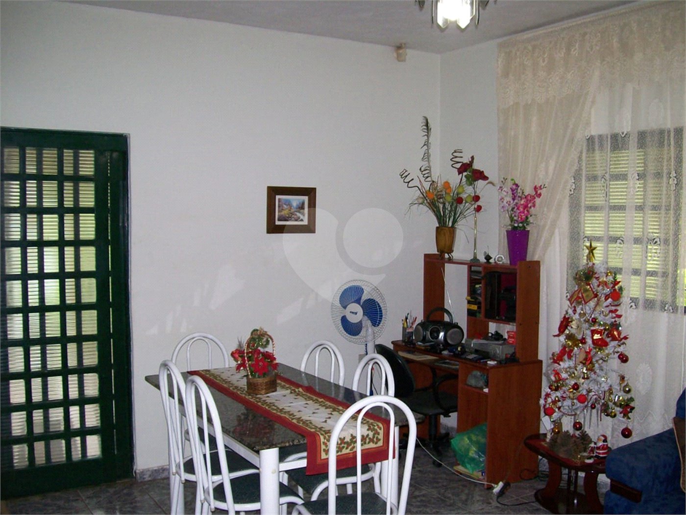 Chácara a venda no Aracê de Santo Antônio .