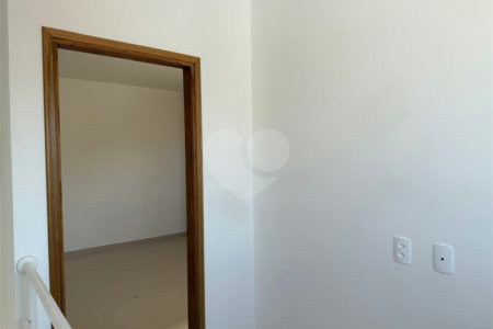 Casa á venda no Bairro Cidade Jardim