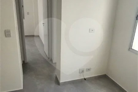 Apartamento com 42m², 2 quartos, 1 garagem, à venda em Itaquera