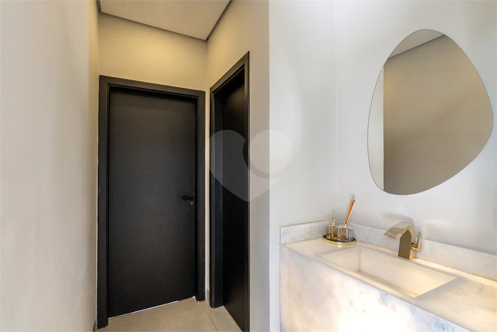 Casa à venda com 3 quartos, sendo 3 suítes, no condomínio Portal das Àguas, Três Lagoas - MS