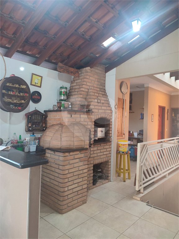 Casa a venda em excelente estado de conservação,