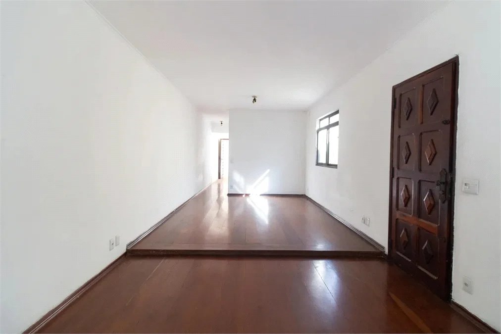 Casa à venda com 3 quartos, sendo 1 suíte,  em Vila Sônia, São Paulo, SP