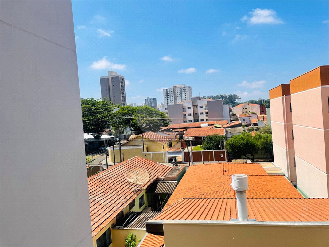 Casa á venda no Bairro Cidade Jardim