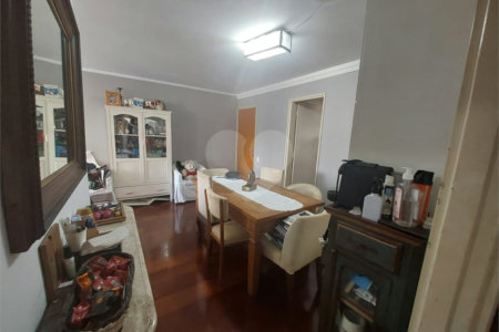 Apartamento à venda na Vila Cordeiro com 3 quartos, 1 suíte e 1 vaga de garagem, 90m²