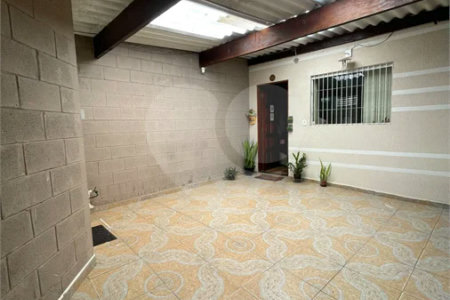 Casa á venda - 3 quartos - 162m² - Vila Brasileira - Mogi das Cruzes/SP