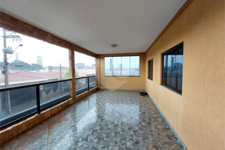 Casa para venda ou locação no Jardim Ipanema