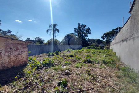 Terreno de 480m² a venda em Atibaia SP