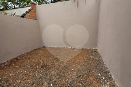 SUA CASA NOVA ESPERA POR VOCÊ!