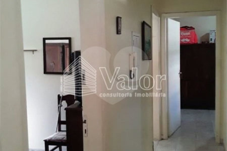 Casa Térrea à Venda