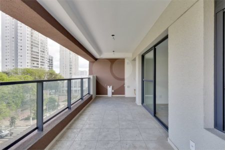 Apartamento à venda com 2 quartos, sendo 1 suíte, em Alto da Boa Vista, São Paulo, SP