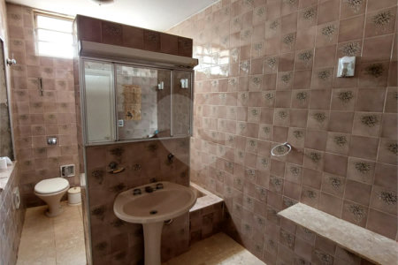 Casa/sobrado para locação no Centro