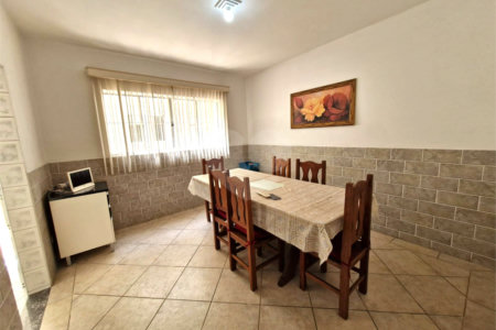 Casa à venda com 3 quartos, sendo 1 suíte, em Granja Julieta, São Paulo, SP