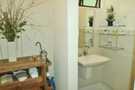 Casa à venda com 4 quartos, sendo 2 suítes,  em Jardim Leonor, São Paulo, SP