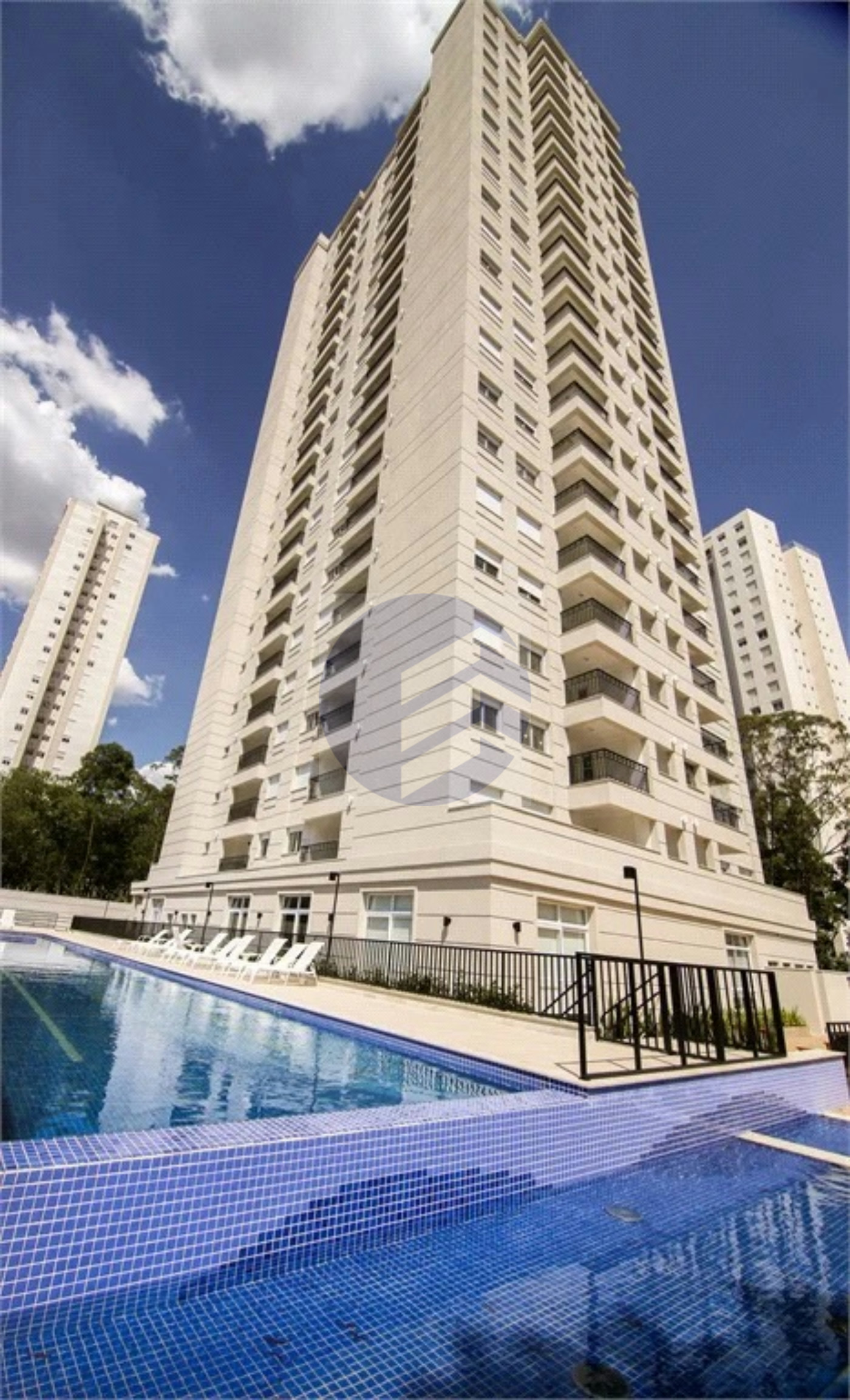 Apartamento à venda com 2 quartos, sendo 1 suíte, em Jardim Sul, São Paulo - SP