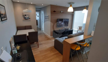 Apartamento à venda com 3 quartos, sendo 1 suíte, em Brás, São Paulo, SP