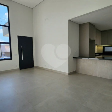 Casa Térrea Recém-Construída à Venda no Condomínio Portal do Bosque – Louveira/SP
