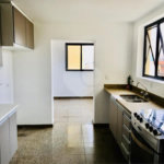 Apartamento no Bosque da Saúde com 4 dormitórios.