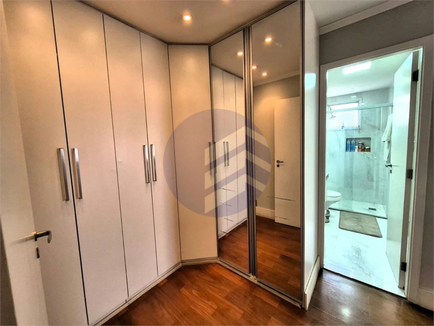 Apartamento à venda com 3 quartos, sendo 3 suítes, em Lar São Paulo, São Paulo - SP