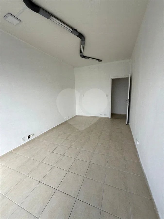 Sala comercial região da Paulista com 50 m²!