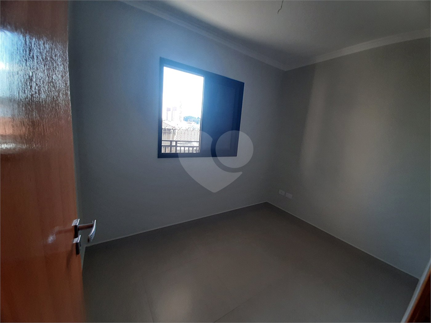 Apartamento com 37m2, 2 quartos, banheiro, sala, cozinha, COM vaga