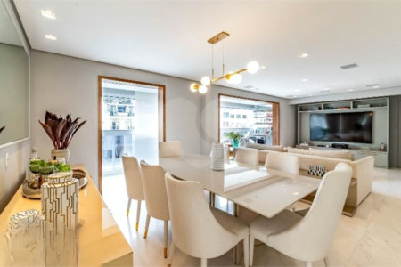 Apartamento à Venda - Santa Cecília, 3 Quartos, 160m2 Este espaçoso apartamento de 162 m² oferece uma combinação perfeita de conforto e localização privilegiada!!
