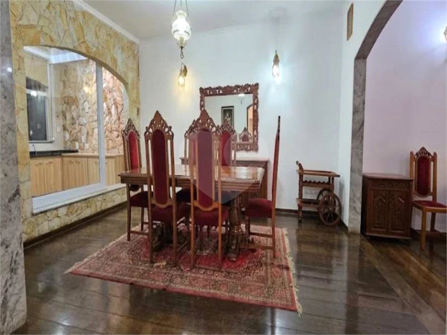 Casa à venda com 4 quartos, sendo 1 suíte, em Tucuruvi, São Paulo, SP