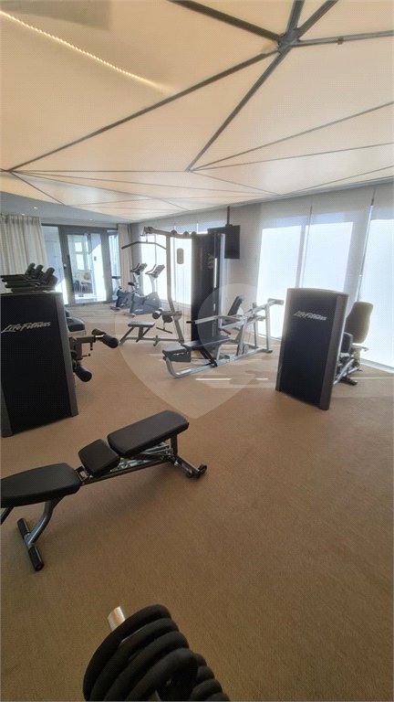 Apartamento com 2 dormitórios e uma suíte, mobilíado no Ibirapuera.