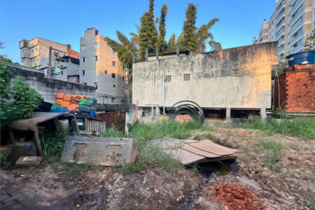 Terreno á venda - Saúde