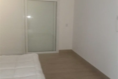 Casa à venda com 3 suítes em Moinho Velho, Cotia, SP