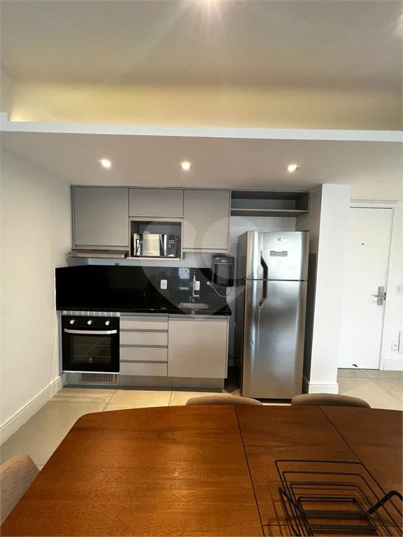 Linda Cobertura Duplex para venda no Jardim Paulista com 87,45 m² decorada!